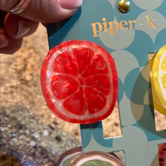 Piper K Fruit-Themed Hair Clip Set 🍉🍋🥝🍊 - Picture 5 of 5